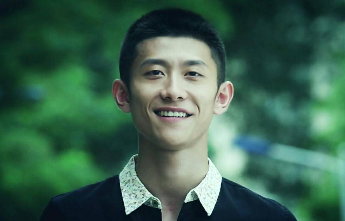 娱乐圈中属于痞帅类型的5位男星,吴磊又渣又酥,张一山像氓流子_明星