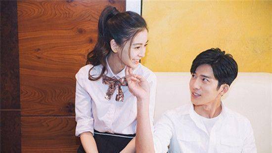 杨颖与井柏然合影纪念十年友谊,井柏然现在面对杨颖还会害羞吗?