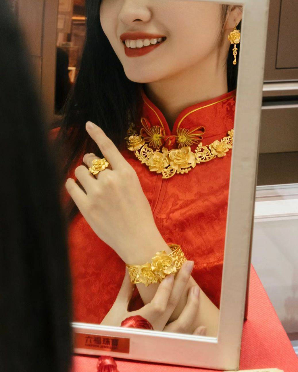 哪种黄金首饰更保值?万足金、千足金、足金价值_搜狐网