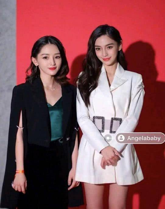 娱乐圈中女明星和网红同框:baby赢在身高,乔欣才是亮点!