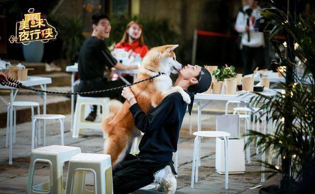 经营步入正轨,一算却亏损2000多,孟周助阵欢乐多_孟鹤堂_周九良_老秦