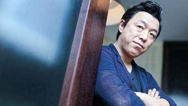 娱乐圈中,喝酒都不找黄渤,聚会也不喊胡歌,就连综艺都不请赵丽颖,为何