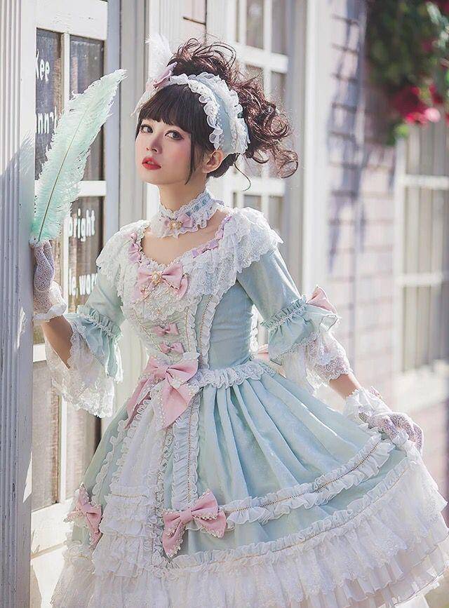 让人一见钟情的洛丽塔:少女如阳光般温和,如花朵般娇媚_气质_服装