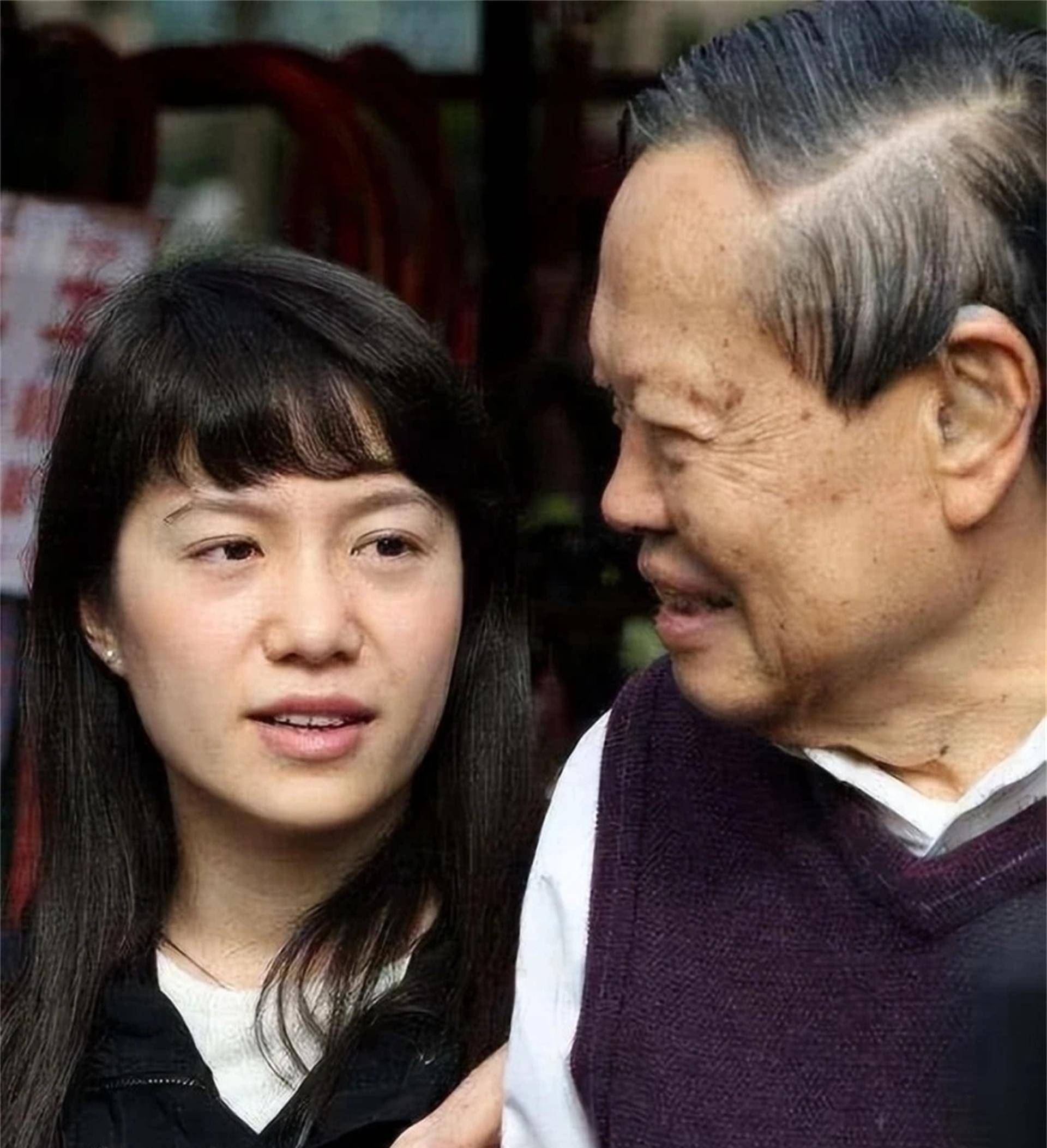 101岁的杨振宁,身体却出奇的硬朗,翁帆无意间说出其三大要求_婚姻