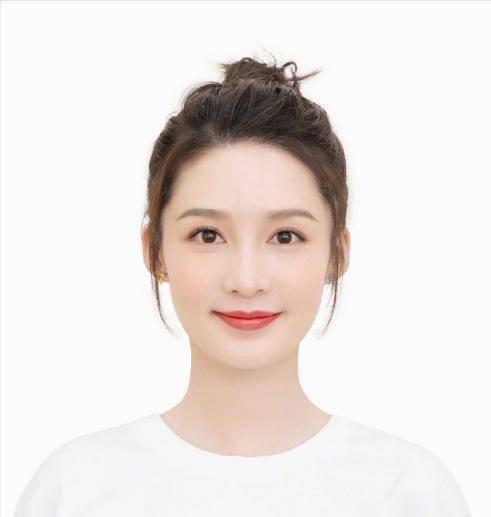 杨洋证件照之神!杨洋最帅的正面照全都印在证件照上了_明星_五官_时候