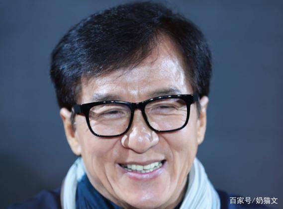 名字_何炅_成龙