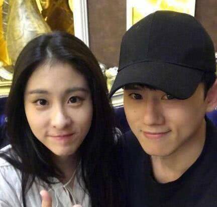 张杰懒理婚变传闻,安心准备演唱会,张碧晨取消8月份的快本录制_进行