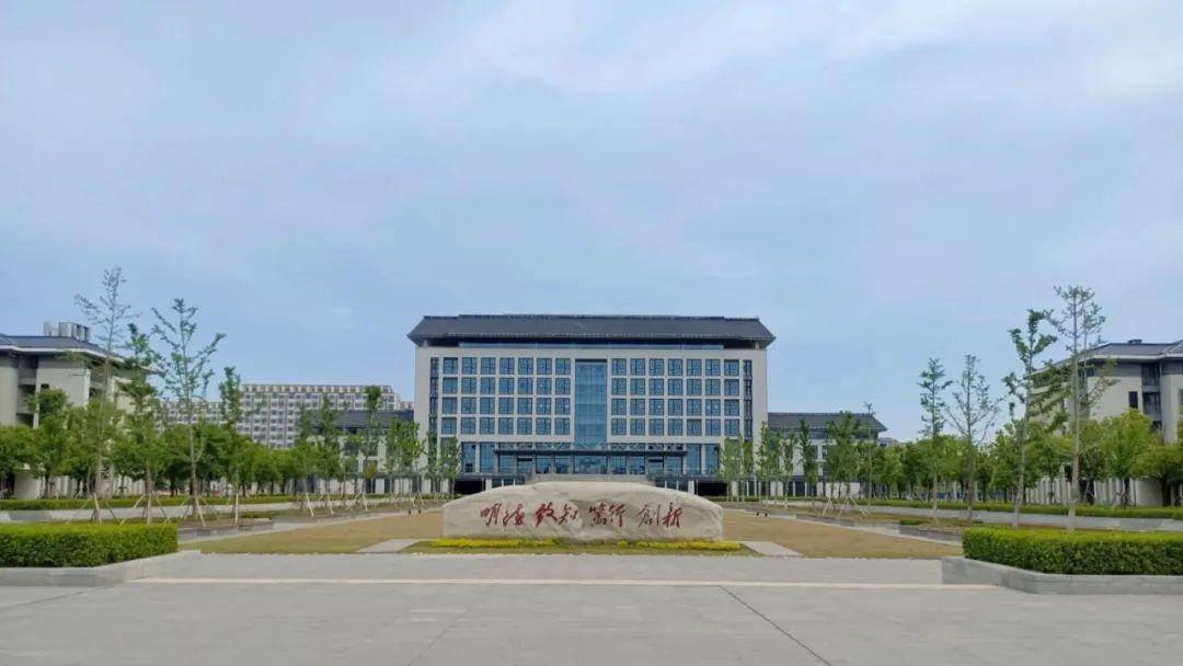 安徽科技学院:不在合肥在凤阳和蚌埠,除农学还有哪些特色专业?