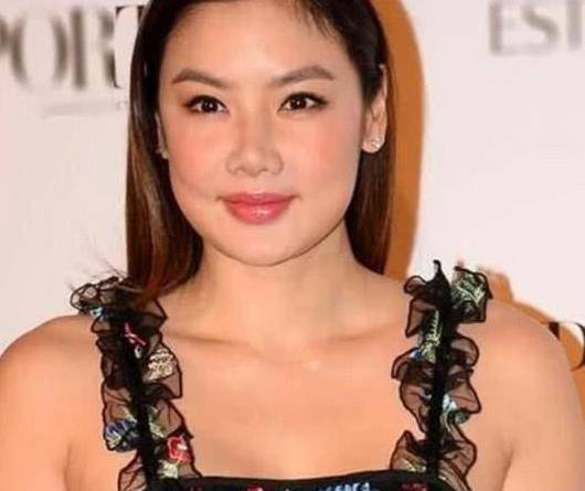 她28岁嫁四大天王之一,4年榨干丈夫7亿家产,现胖成球_黎明_乐基儿