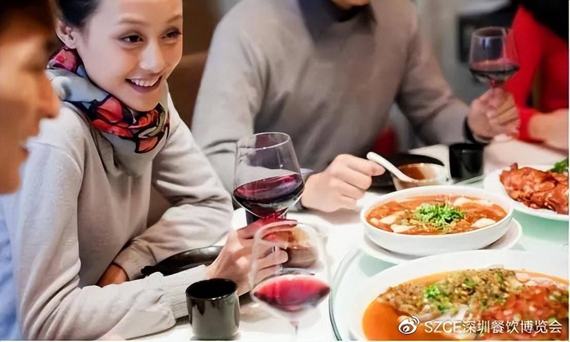 商务部:5月份升级类商品销售旺盛,餐饮等服务消费持续回升_同比增长