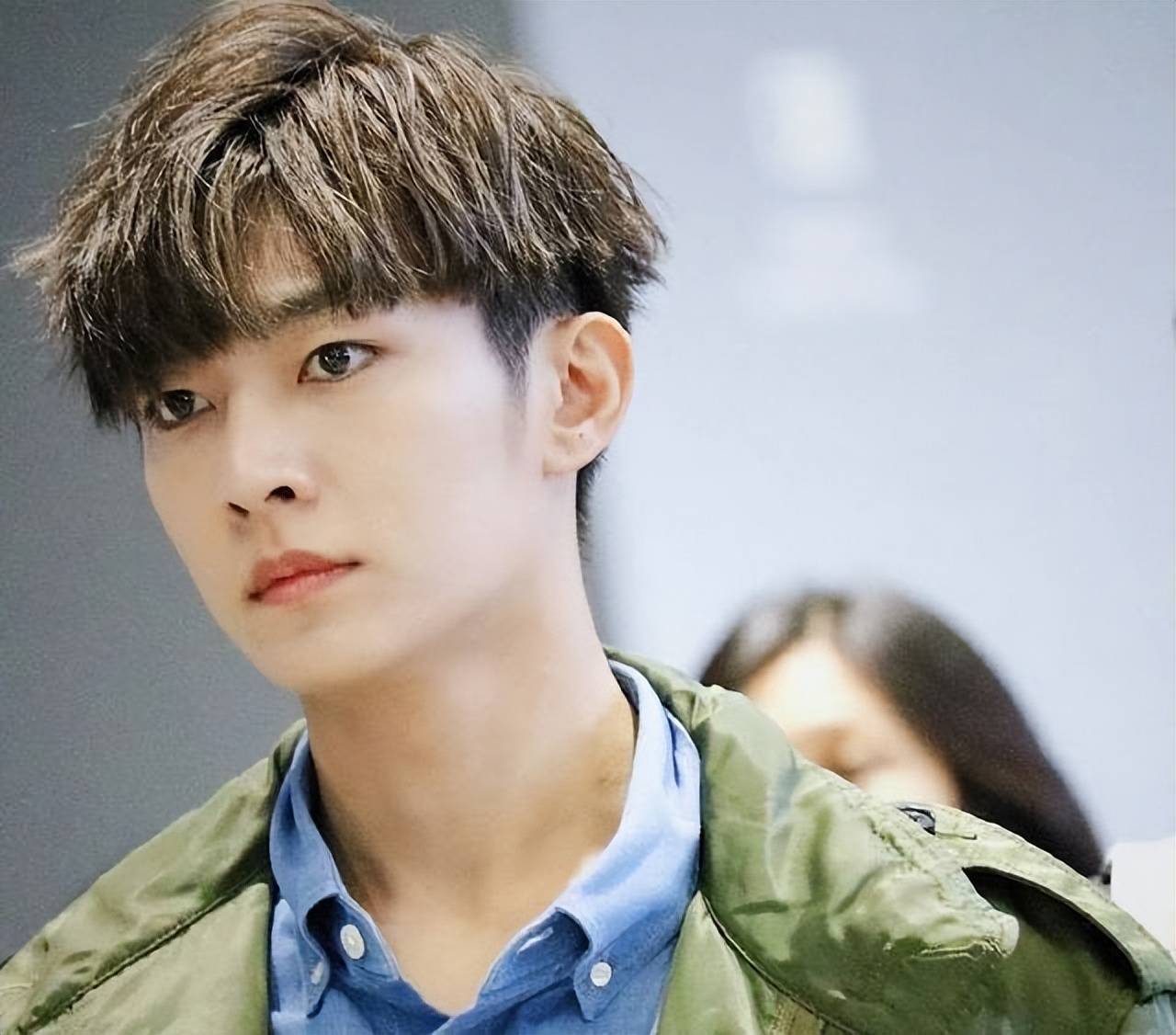 炎亚纶被曝与未成年发生不当关系,拍摄不雅视频:自己也是受害者_组合