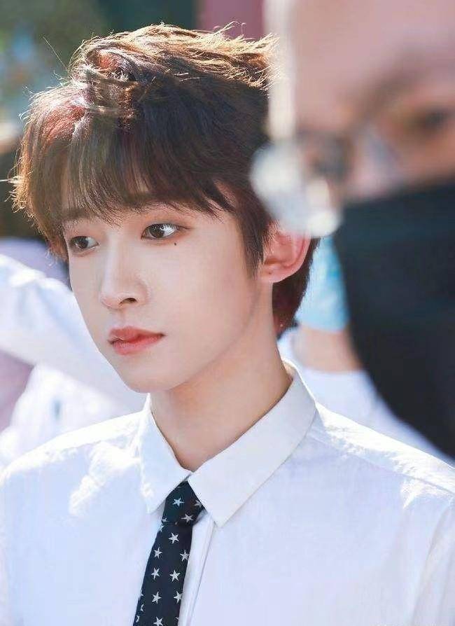 国风美少年刘宇新曲目涉有抄袭?看不到抄袭鼻祖于妈的前车之鉴?