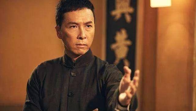 如《刑警本色》,《特警屠龙》,《猎豹行动》,《怒火威龙》等