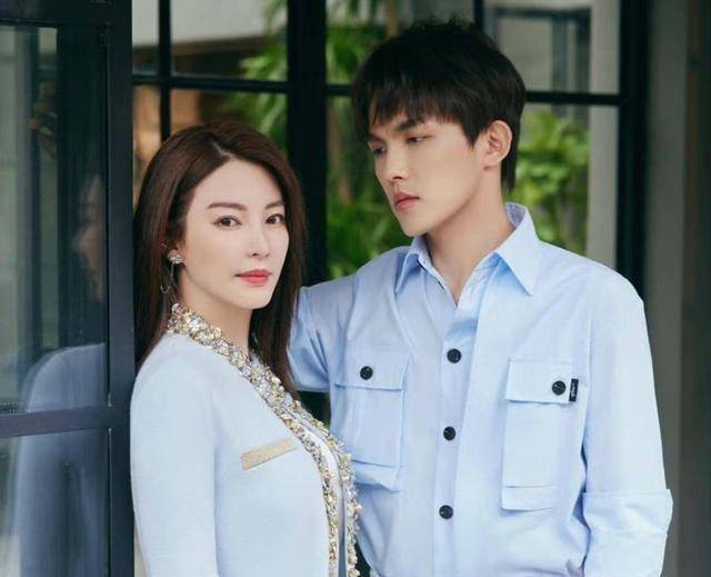 张雨绮带李炳熹上综艺,被吐槽年龄大离异女,评论区回怼太解气了_男友