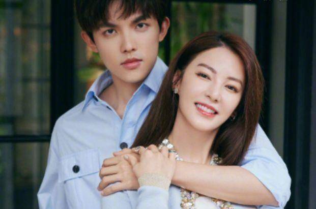 张雨绮与小8岁男友官宣恋情!