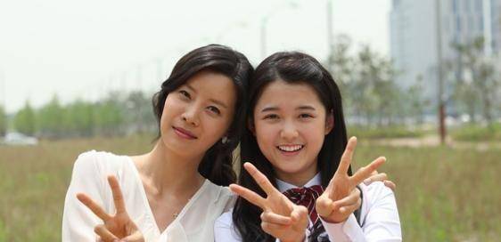 这个女人终究没能「战胜」那三个男孩_柳银雅_孩子_尹祖韩