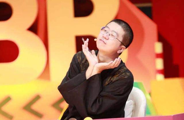说脱口秀能说那么火,李诞这个人,到底有什么才华_节目_许知远_状态