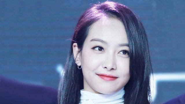 宋茜的脚有多吓人?