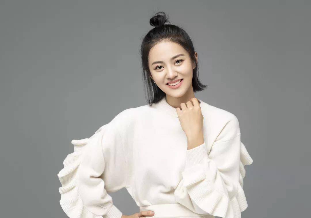 专访《爱情公寓5》万籽麟:尬?去戏里,你才能了解我_女孩_角色_剧中