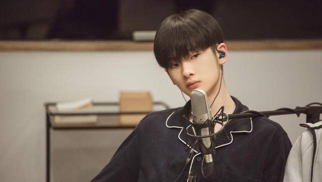 提到周震南,相信大家并不陌生,他凭借《明日之子》