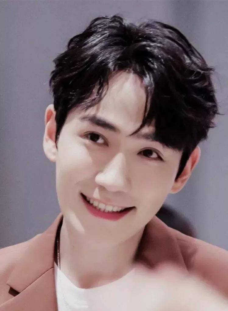 这些男星温暖的笑容,谁最戳你的心_眼睛_外形_感觉