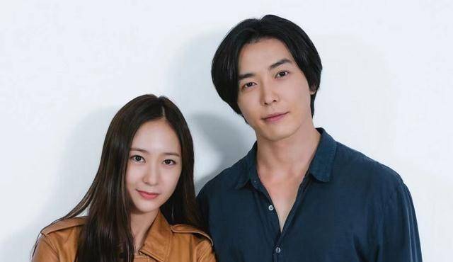 郑氏姐妹,当红女团出身,退团后,一个戏约不断,一个却风波不断_郑秀妍