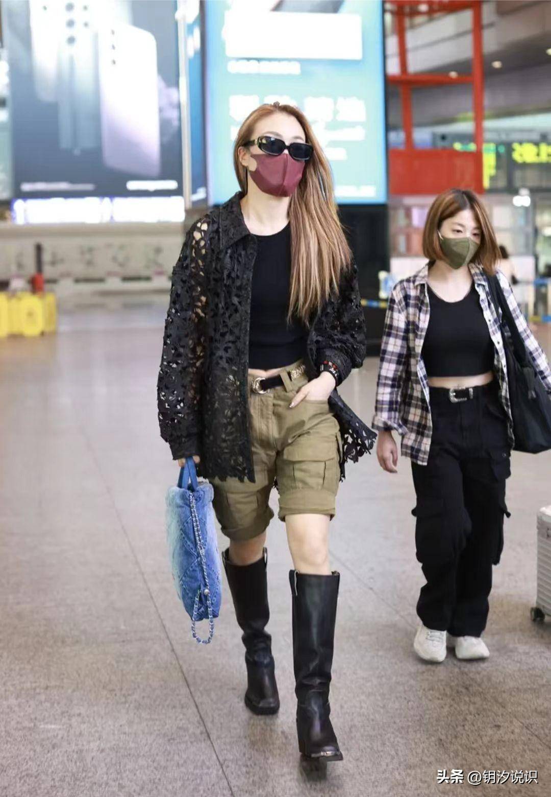容祖儿现身机场,身穿网眼开衫搭配皮靴,大长腿瞬间惊艳众人_时尚_人们