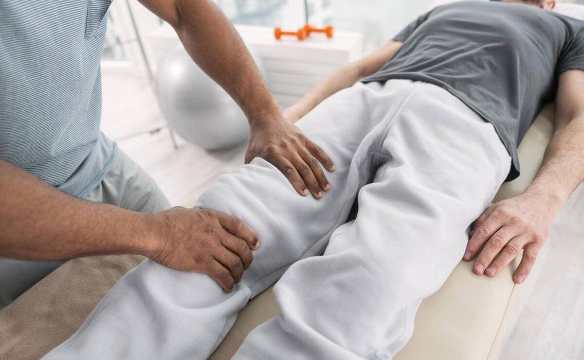 首先,不论是按摩店还是足疗店所谓的"前列腺保养"项目,千万不要尝试.