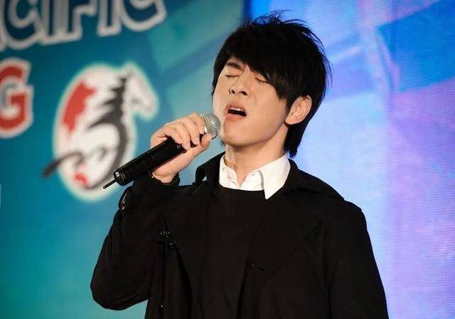 少爷仔出身住3千万豪宅_许廷铿_公司_剧集