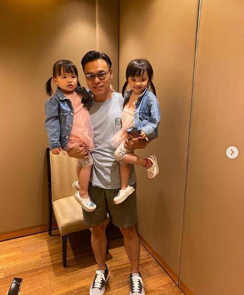 郭可颂是女星郭可盈的弟弟,双胞胎女儿偶尔会出现在林文龙郭可盈的
