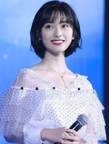 写真_女明星_样子