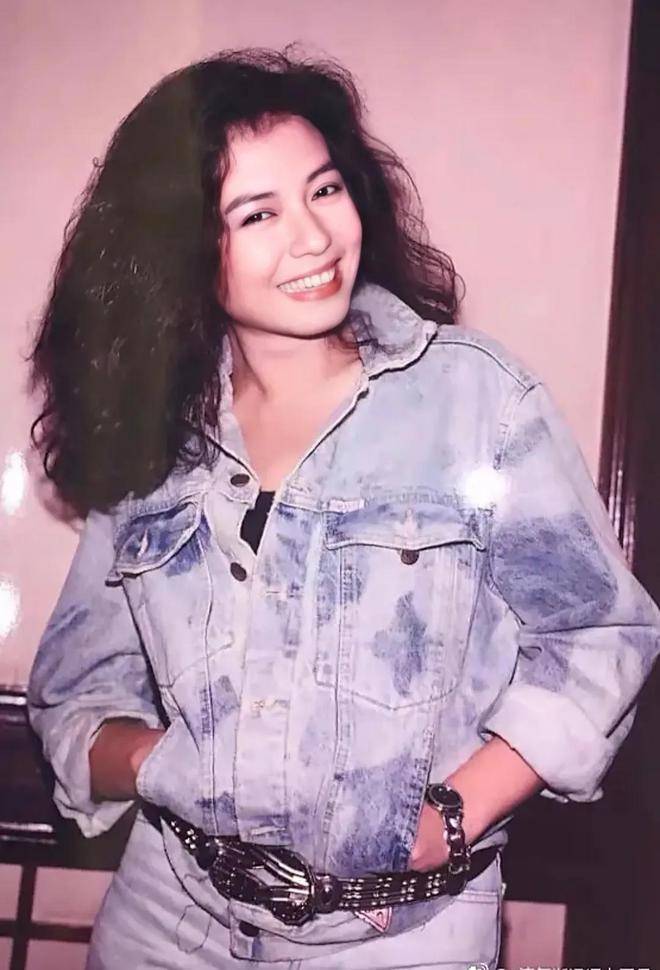 看似风情万种,情史却干净的3位女星,一个比一个干净_叶子楣_钟楚红