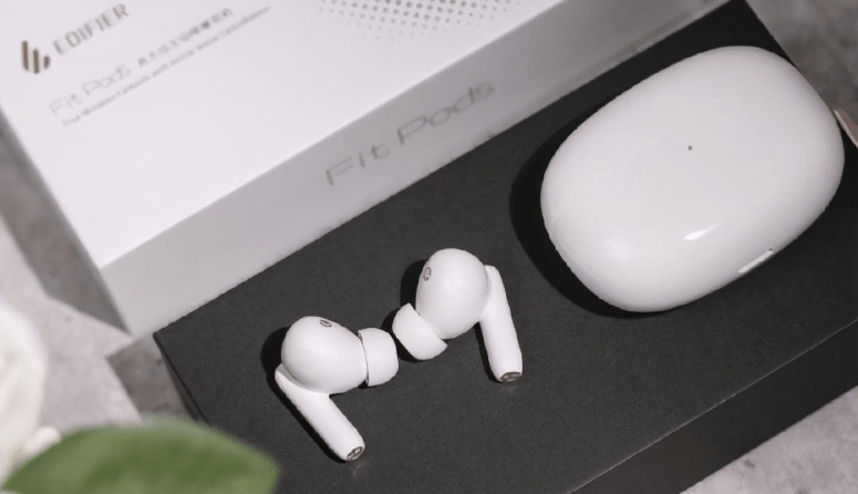 什么牌子的耳机比较好?公认音质最好的蓝牙耳机品牌推荐