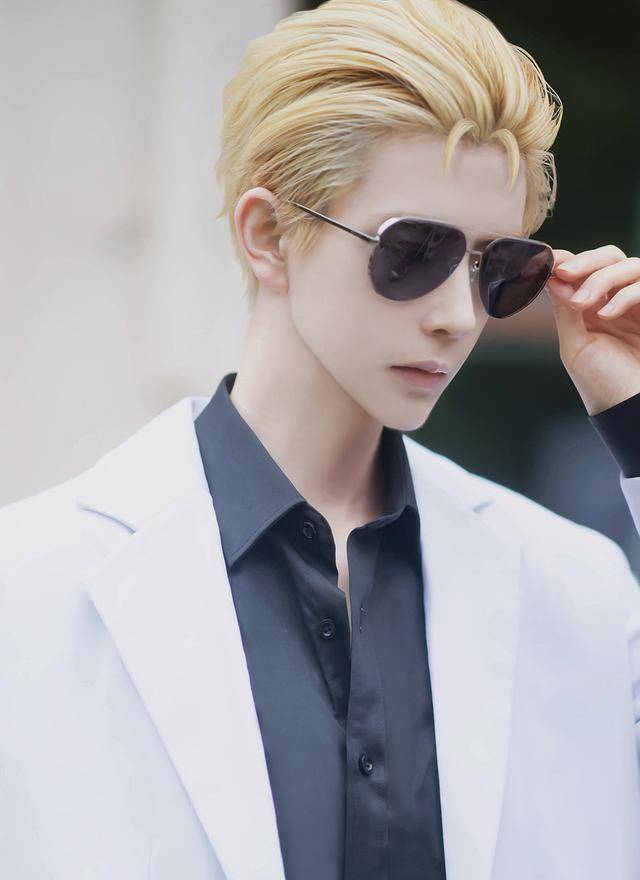 《宝石商人理查德的谜鉴定》熊叔的cos真的不进来看一看吗?