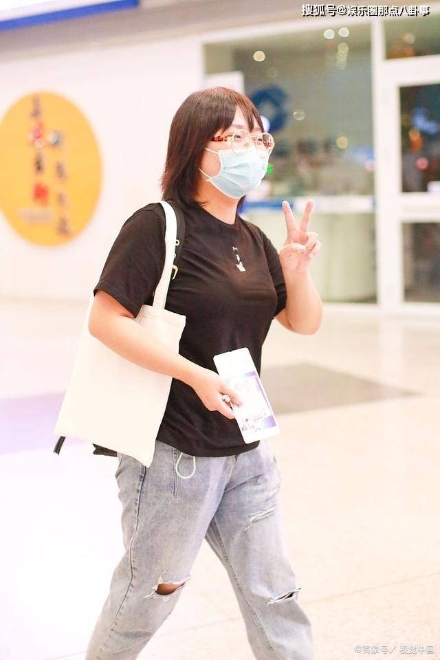 李雪琴是艺名_真名_李雪阳_喜剧