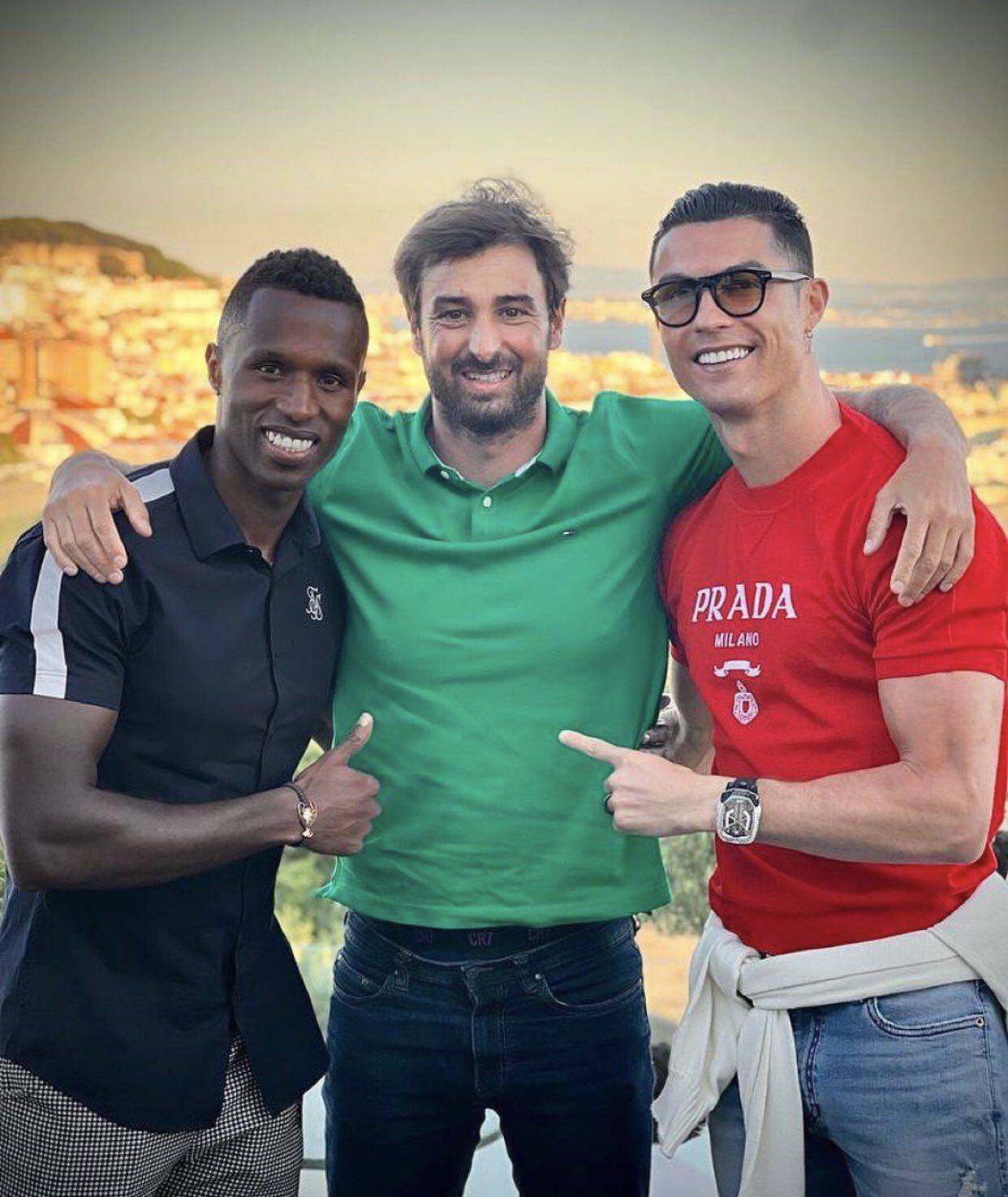 c罗吸粉之举:邀儿时舍友赴沙特任职!_塞梅多_葡萄牙_工作