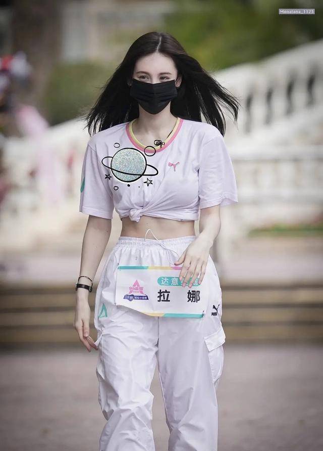 创造营2020漂亮女选手路透图来了,高冷女神甜美妹妹大秀小蛮腰!