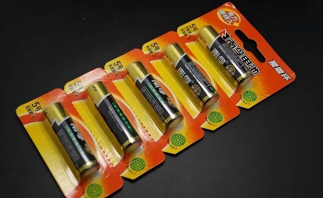 南孚的"悠闲日子"到头了,国产电池崛起,价格仅4毛,好评率98%_遥控器