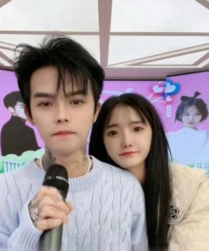 网爆殷世航19岁身价千万,花650万买房送何婧婧,两人曾打算结婚_套路