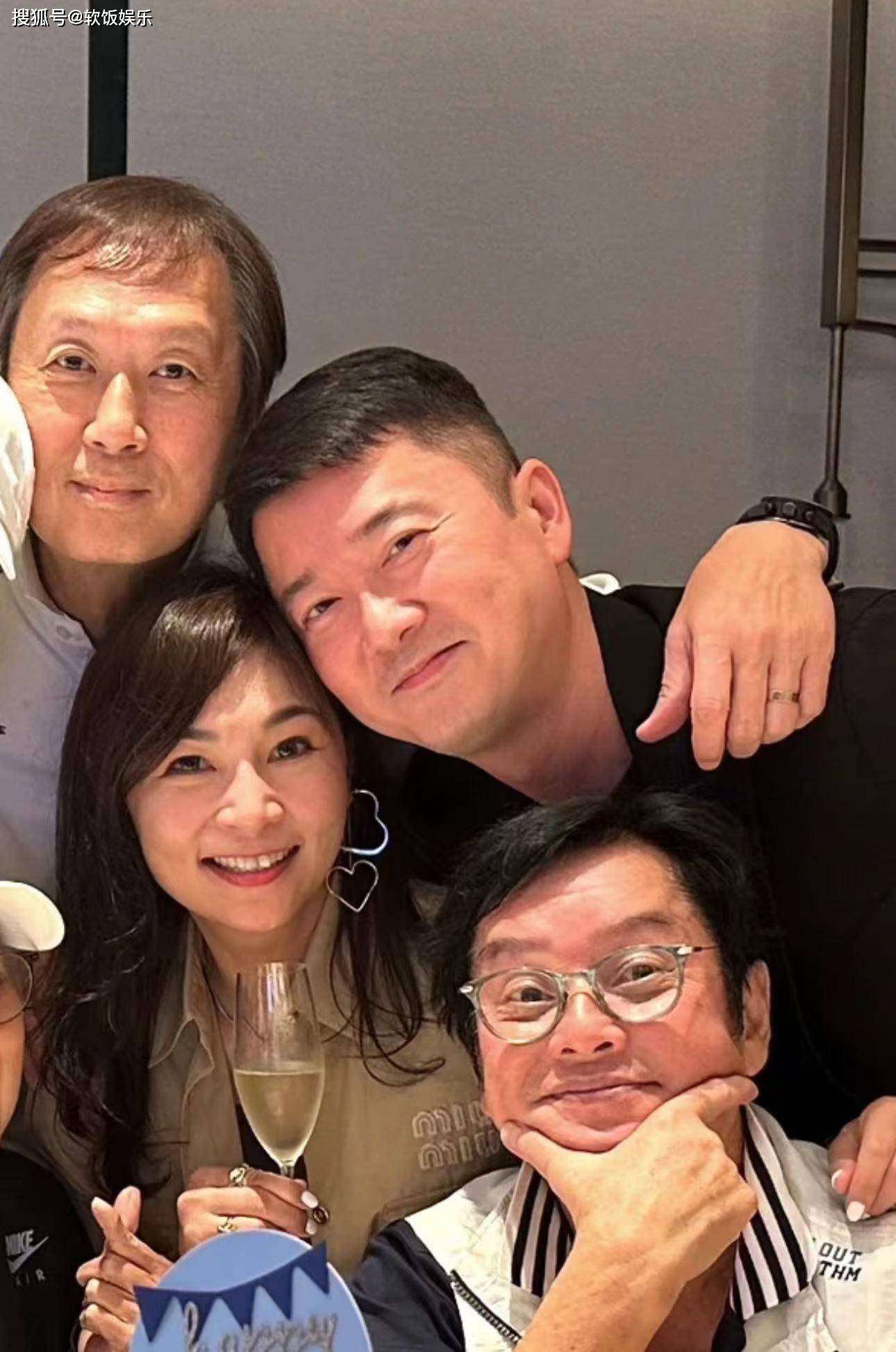 三哥苗侨伟庆祝65岁大寿!