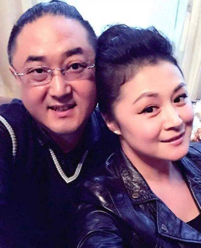 《乡村爱情》谢大脚神秘老公曝光,她和刘大脑袋的绯闻竟原来如此