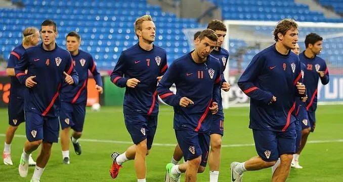 瑞士u21 vs 法国u21_比赛_乐总_防守