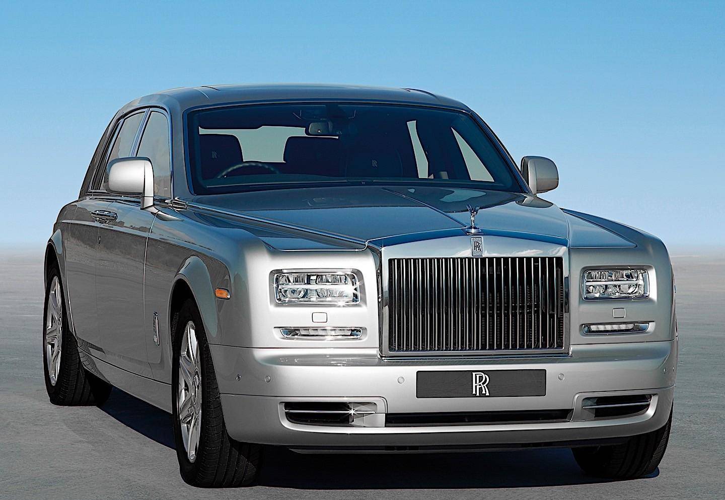 朝鲜领袖的第七代劳斯莱斯幻影_动力_定制_客户