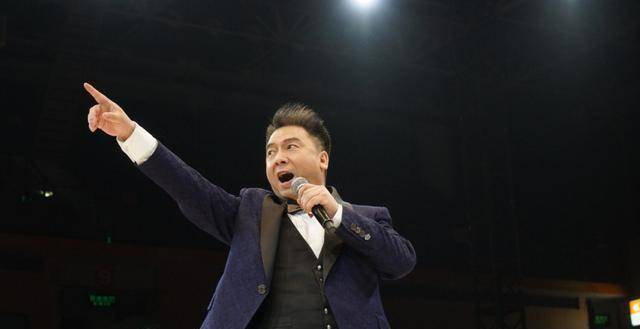 搏击主持人郑环宇点评传统武术:大师鱼龙混杂,实战能力逐渐丧失_武林