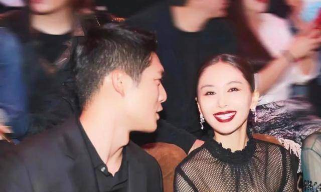 急于秀新男友的王子文,做法对自己不利,需要宋丹丹给她多敲警钟_永恩