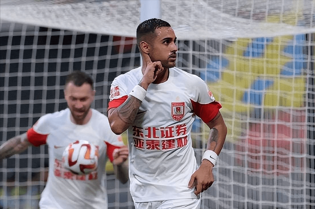 长春亚泰遭釜底抽薪,浙江队锋线得宝,山东泰山或换钱买卡兰加