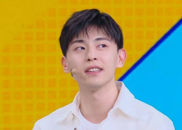 二人同上《快乐大本营》唱歌时收视率一目了然_李现谁_自然_数据