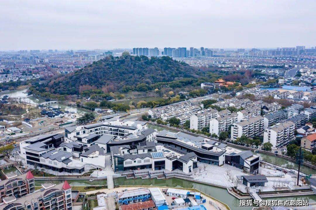 昆山城南写字楼建滔昆山中心现房!