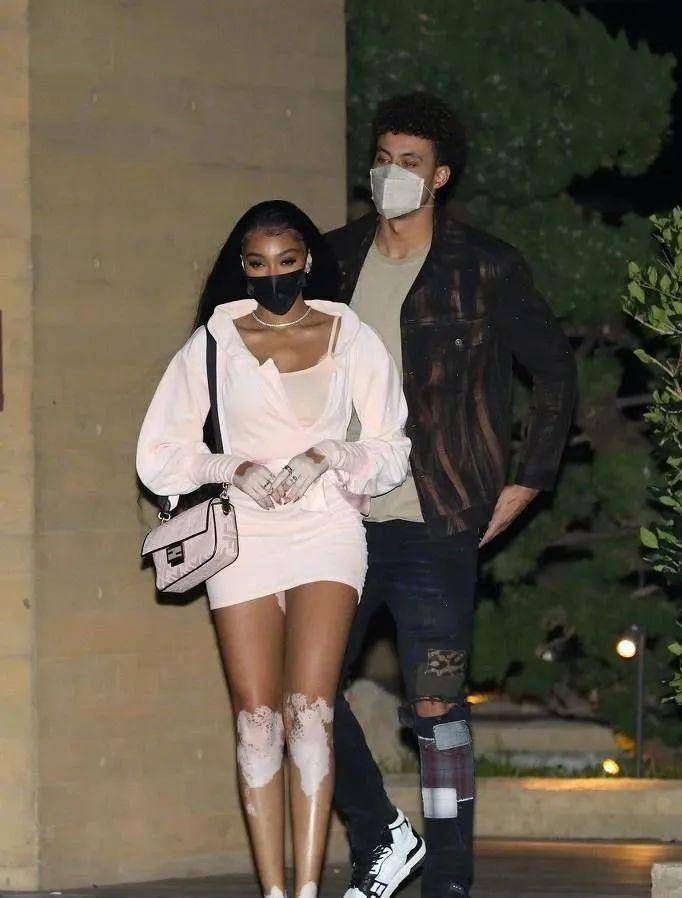 库兹马和女友分手了!_双方_女孩_和平