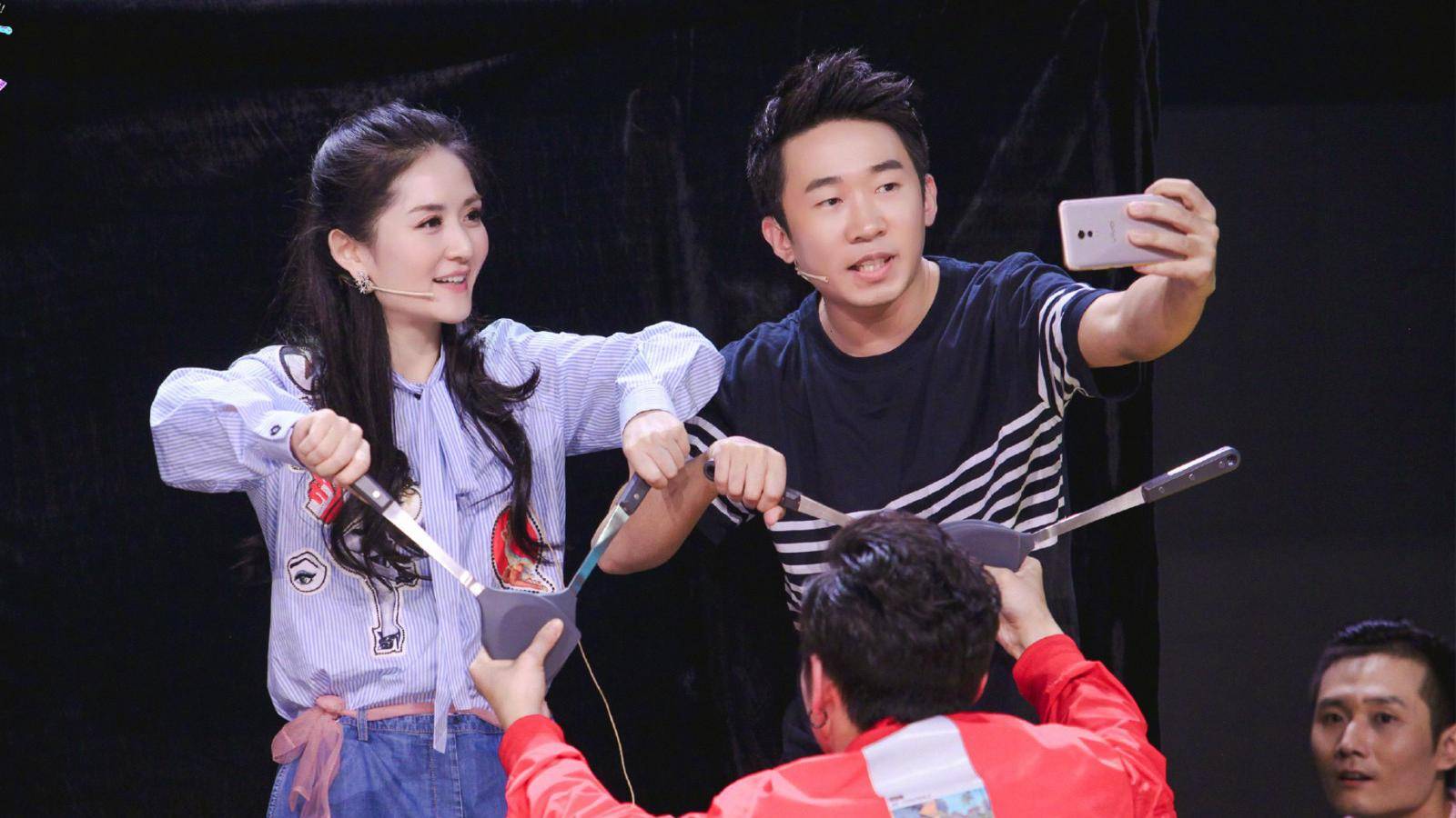 杨迪少林寺出镜翻车:即使再大的明星,在公众场合也要注意分寸_回应